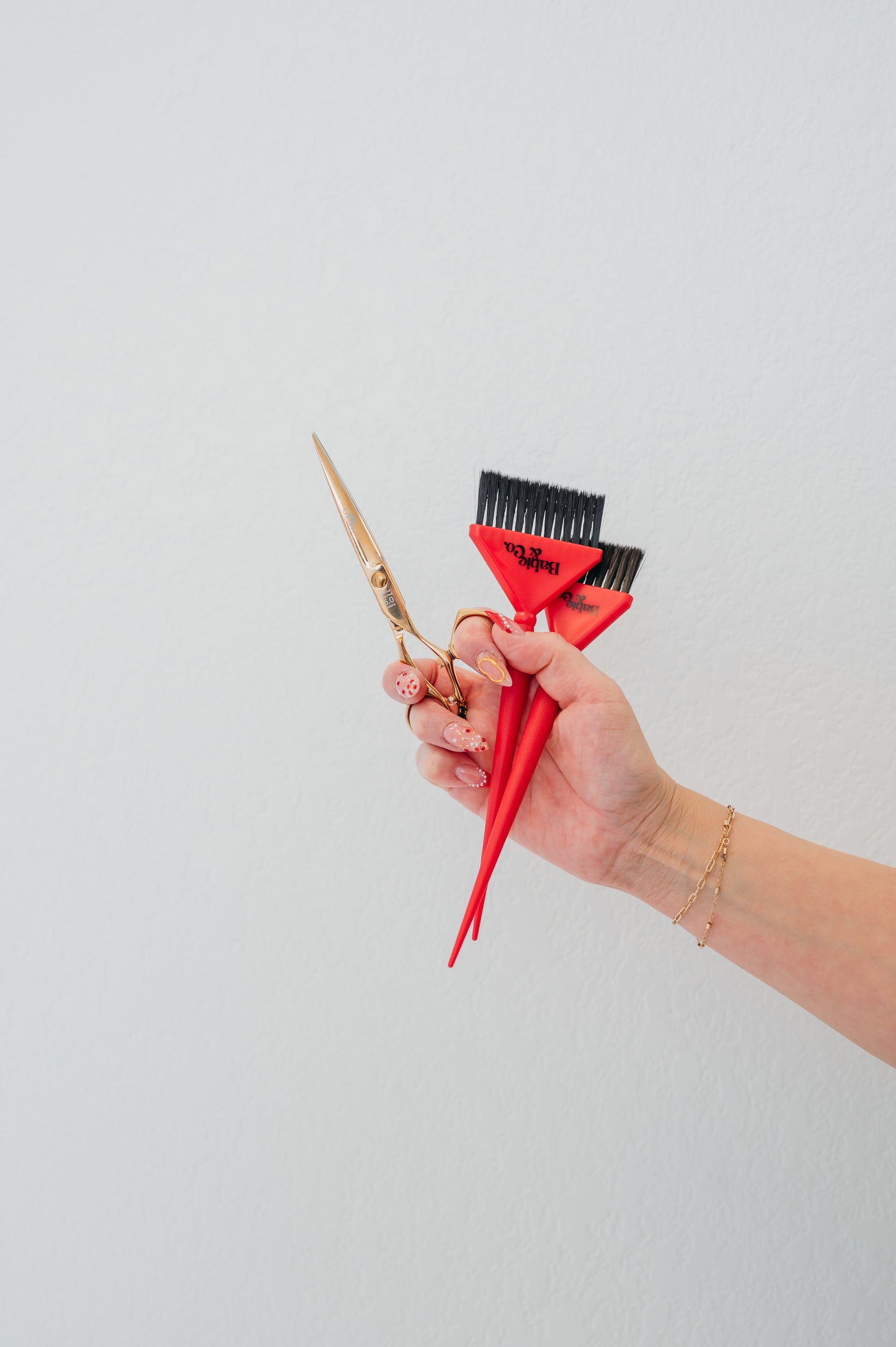 BABIE & CO. SIGNATURE RED LARGE COLOR BRUSH
